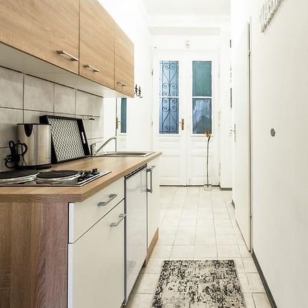 Holiday & Business Apartments 1140 เวียนนา ภายนอก รูปภาพ